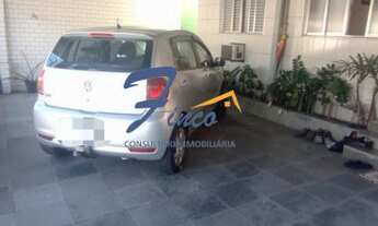 Imagem 2: Casa Térrea para Venda em Santos, São Jorge, 3 dormitórios, 2 suítes, 1 banheiro, 2 vagas