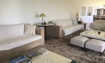 Imagem 3: Apartamento com quatro suítes, nascente, mobiliado, varanda, 4 vagas de garagem