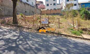 Imagem 2: EXCELENTE LOTE NO CABRAL