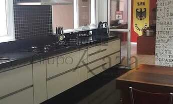 Imagem: Linda casa no Bosque dos Eucaliptos!!