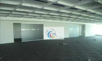 Imagem 10: O Complexo conta com 410 mil m² de área construída, abrigando grandes empresas, centro de