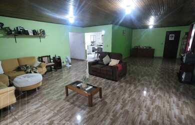 Imagem 4: Casa para Venda em Ponta Grossa, Nova Rússia, 3 dormitórios, 1 suíte, 3 banheiros, 2 vagas