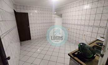 Imagem 3: Casa bem distribuída com 178m² composta por 3 dormitórios sento 1 suíte, à venda por R$ 36