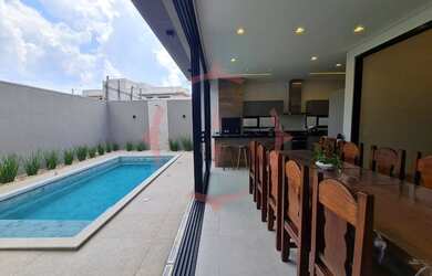 Imagem 3: Casa no Condomínio Tamboré em Bauru com Piscina Aquecida