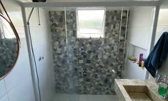 Imagem 4: Imóvel com outra casa no fundo