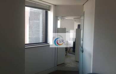 Imagem 4: OPORTUNIDADE locação Conjunto comercial com 248m², mobiliado com 08 vagas