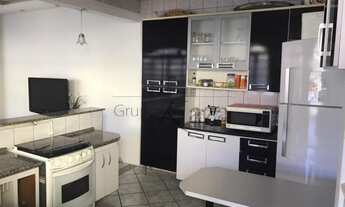 Imagem 4: Casa com piscina - Jardim Uirá - 100² - Aceita permuta - Zona Sudeste - São José dos Campo