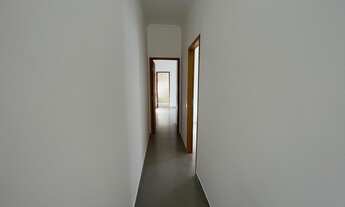 Imagem 4: Linda casa com 03 dor, sendo 01 suíte, instalação para ar condicionado, pintura suvinil, T