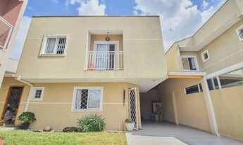 Imagem: Sobrado à venda no bairro Uberaba - Curitiba/PR