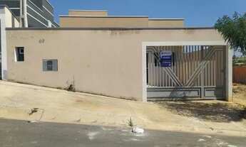 Imagem: Casa à venda e para locação com 2 dormitórios