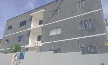 Imagem 3: Apartamento para aluguel possui 60 metros quadrados com 2 quartos sendo uma suíte com blin