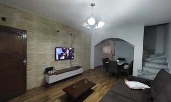 Imagem 2: Sobrado reformado, 107m2, 03 dormitórios, 01 vaga de garagem