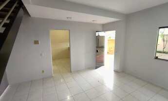 Imagem 5: Alugo sobrado na 706 sul (residencial Palmeiras) 2/4 com suíte e 02 vg de garagem