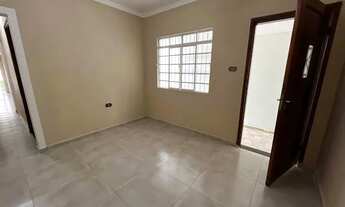 Imagem 5: Casa com 2 dormitórios para alugar, 85 m² por R$ 2.000/mês - Região Central - Caieiras/SP