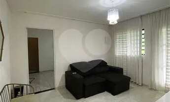 Imagem 2: Casa com 02 dormitórios, 01 suíte e piscina em Terra Preta- Mairiporã