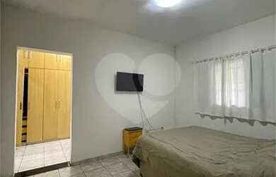 Imagem 7: Casa com 02 dormitórios, 01 suíte e piscina em Terra Preta- Mairiporã