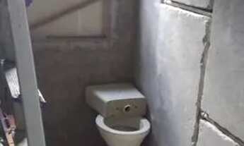 Imagem 5: Vendo uma casa de 4 comodos e 2 banheiros no vila helena carapicuiba