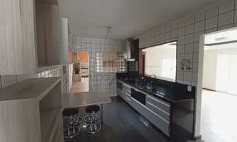 Imagem 4: Casa - Vila Branca - Jacareí - 3 Dormitórios - 250m²