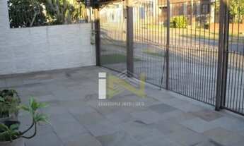 Imagem 3: EXCELENTE CASA Casa com 2 dormitórios