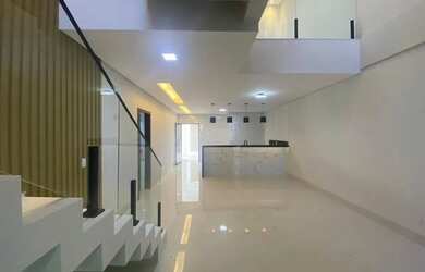 Imagem 4: Casa no Condomínio Sol Nascente #4 dormitórios, sendo duas suítes(uma com closet e escritó