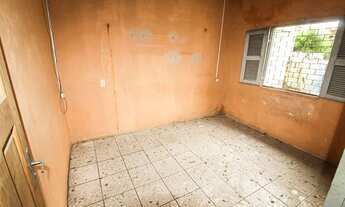 Imagem 6: Casa residencial com 2 quartos, wc social, sala, cozinha, área de serviço, 1 vaga, área pr