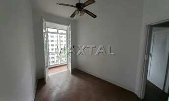 Imagem 3: Apartamento no Centro com 61m², sala com varanda, 1 dormitório, cozinha, banheiro