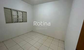 Imagem 4: Casa para aluguel, 2 quartos, 2 vagas, Jardim Europa - Uberlândia/MG