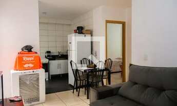 Imagem 2: Apartamento para Aluguel - Cabral, 2 Quartos, 47 m2