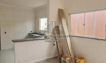 Imagem 2: Casa Nova com Piscina Lado Praia