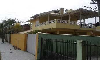 Imagem 7: Casa Sobrado *Averbado/terreno Esquina praia de Itaguaçu/4dorm/280m2construídos/salão fest