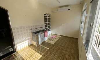 Imagem 4: Sobrado com 5 dormitórios à venda, 250 m² por R$ 950.000,00 - Vila Camilópolis - Santo And