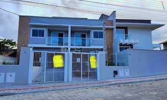 Imagem: SOBRADO COM EXCELENTE LOCALIZAÇÃO EM ITAPEMA