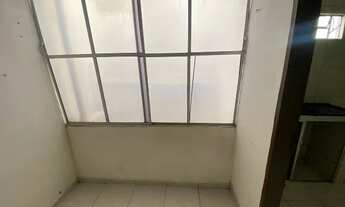 Imagem 5: Alugo Sobrado com 02 Quartos no Bairro Santo Antônio