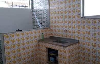 Imagem 5: Casa para aluguel possui 65 metros quadrados com 2 quartos em Bento Ribeiro - Rio de Janei