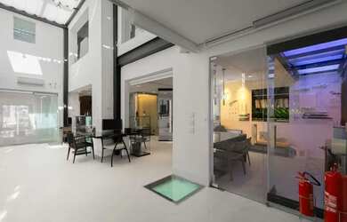 Imagem 3: Loja Reformada em Excelente Quadra na Gabriel Monteiro da Silva - Jardim América - São Pau