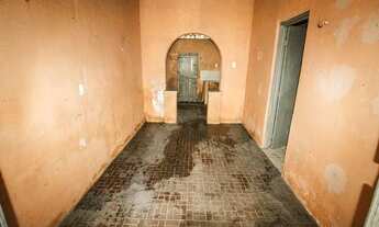 Imagem 4: Casa residencial com 2 quartos, wc social, sala, cozinha, área de serviço, 1 vaga, área pr