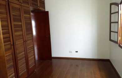 Imagem 5: Casa para aluguel possui 250 metros quadrados com 3 quartos em Vila Lageado - São Paulo