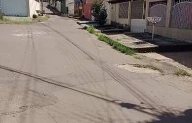 Imagem 4: Vendo casa no morro azul no valor de 180mil