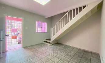 Imagem: Casa com 2 dormitórios à venda, 200 m²