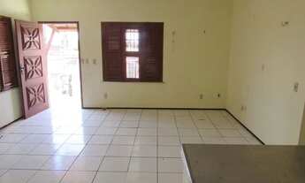 Imagem 3: Excelente casa com 3 quartos sendo 1 suíte, 2 wcs social, sala, cozinha, área de serviço