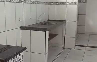 Imagem 2: Alugo casa bairro Buritis,próximo bahamas granada