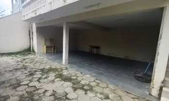 Imagem 2: Aluga-se casa com tres dormitórios sendo uma suite