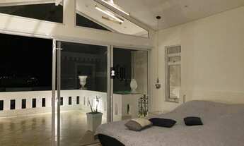 Imagem 5: Oportunidade Única - Casa Triplex com Piscina e Área Gourmet ao lado da UFJF !!