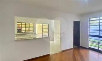 Imagem 6: Sobrado com 224m2 para locação com 6 dormitórios sendo 1 suíte, e 6 vagas