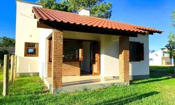 Imagem: Casa nova á venda no Balneário Atlântico