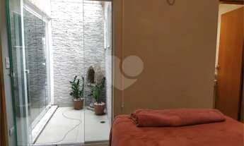 Imagem 4: Casa Térrea no Bairro Jardim São Paulo - Piscina e Churrasqueira