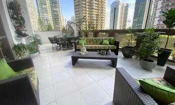 Imagem 2: Apartamento duplex para aluguel e venda tem 370 m2 com 4 quartos 3 suites