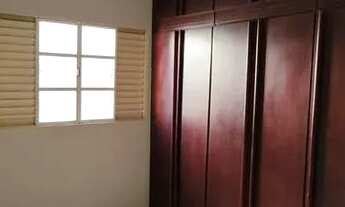 Imagem 6: Casa para aluguel possui 127 metros quadrados com 3 quartos