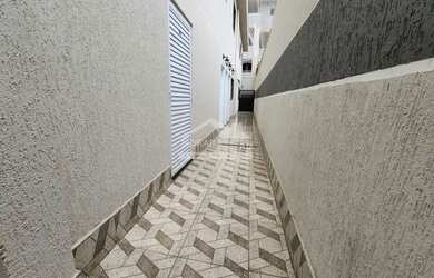 Imagem 7: Sobrado em Condomínio Fechado no Boqueirão, 2 dormitórios, quintal, confira em Praia Grand