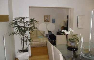 Imagem 3: SOBRADO LINDO A VENDA NA VILA ROMERO - 3 DORMS (1 SUÍTE) E 4 VAGAS DE GARAGEM